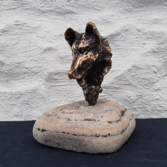Wolf on stone by Tina Lund Christiansen | skulptur