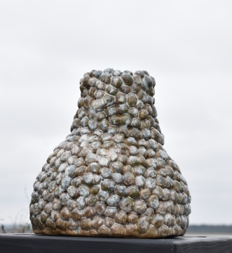 Skulpturel krukke by Vivi Bendixen | keramik