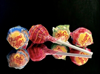 Lollipops by Jeanette Elmelund | maleri