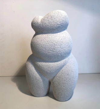 Kvindetorso by Flemming Jørgensen | skulptur